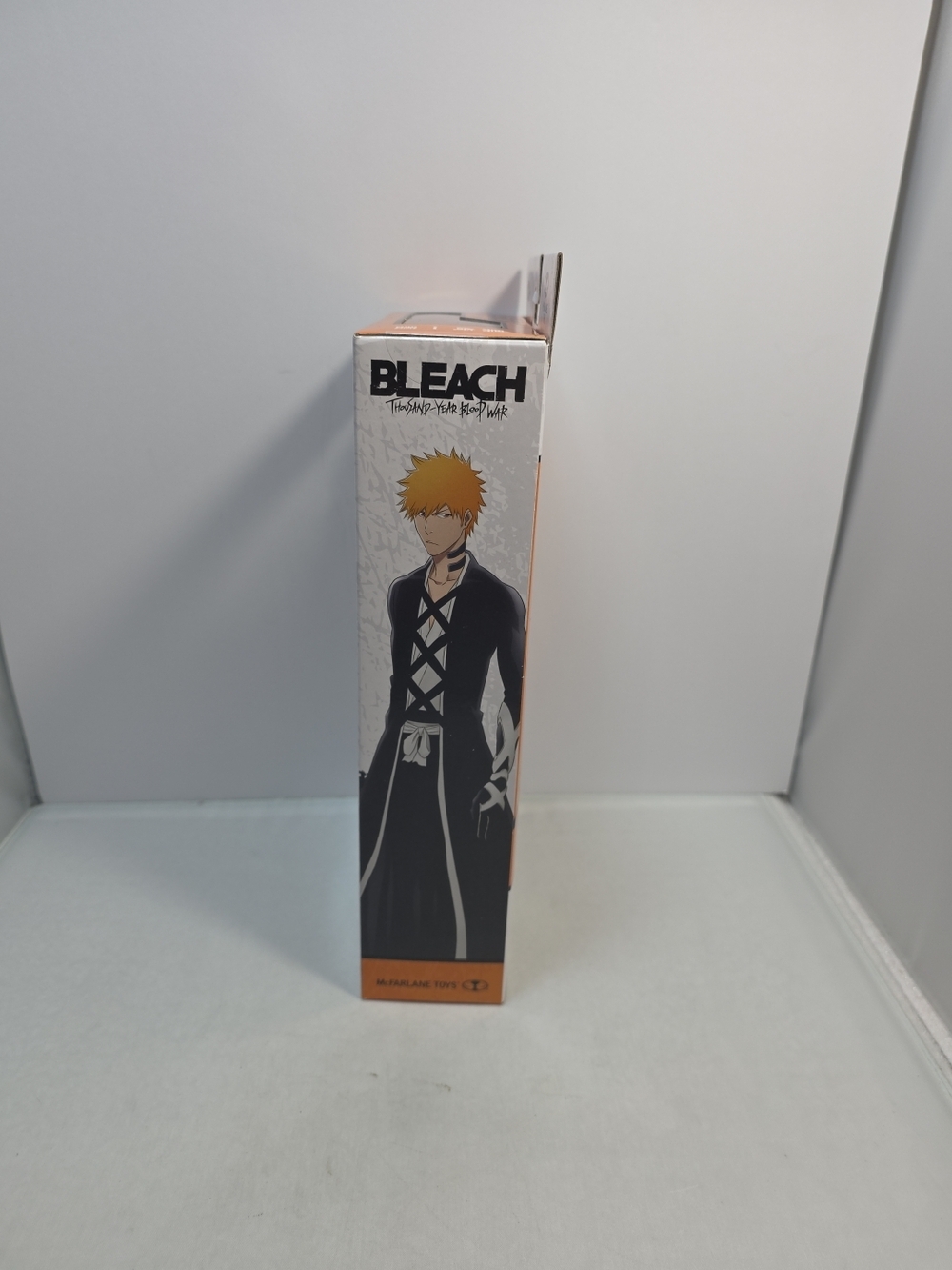 ICHIGO KUROSAKI - Bleach PLATINUM EDITION McFarlane Toys 7" Action Figure (A3) - Picture 2 of 6